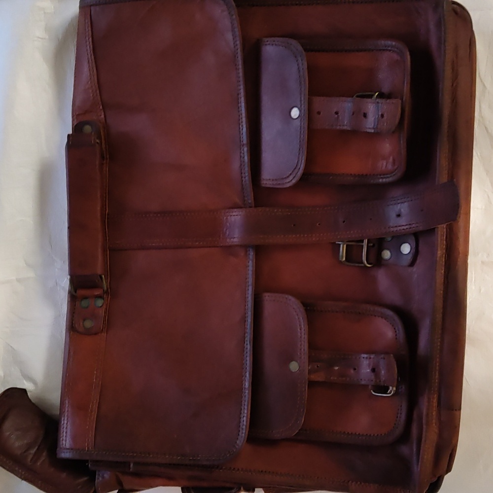 Vintage leather Messenger Bag